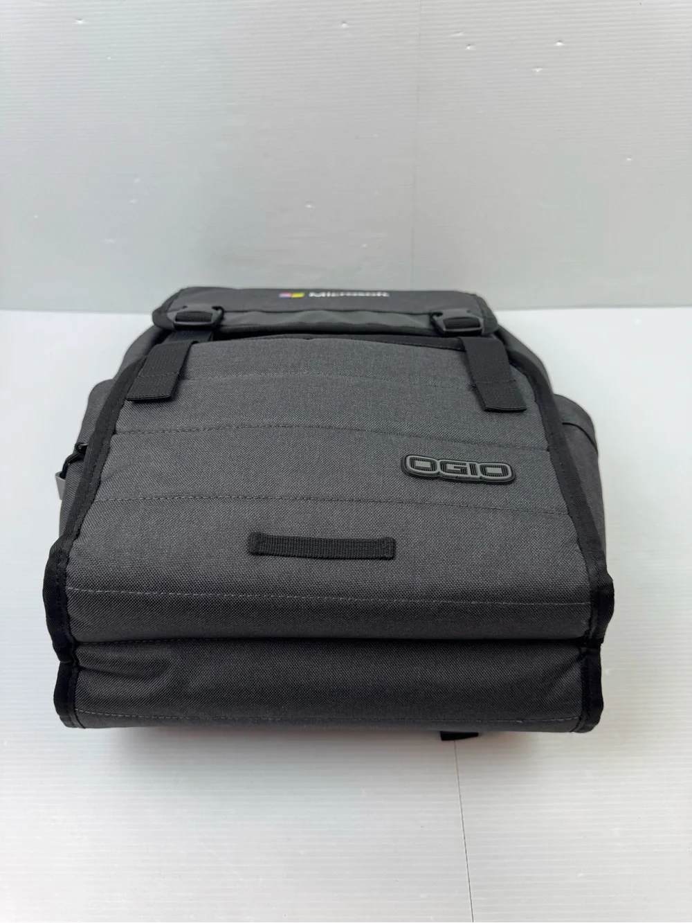 Microsoft Ogio Slalom Gray Laptop Tablet Backpack 17' Work Travel School Bag